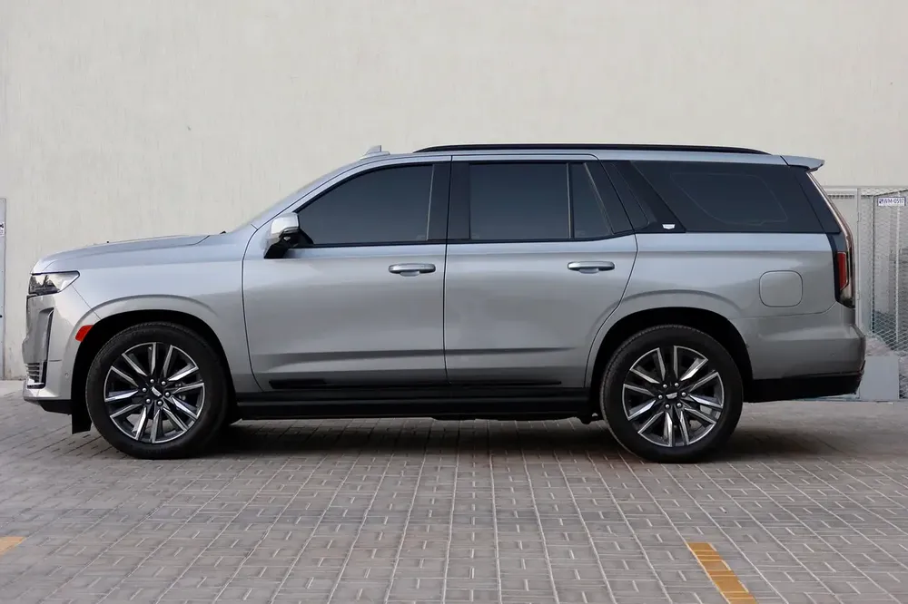 2023 Cadillac Escalade - GCC Specs - 90K KMS - FDSH - Image 7
