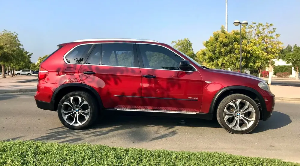 BMW X5 xDrive50i Luxury-Line 2013 | GCC Specs | Well Maintained - Image 4