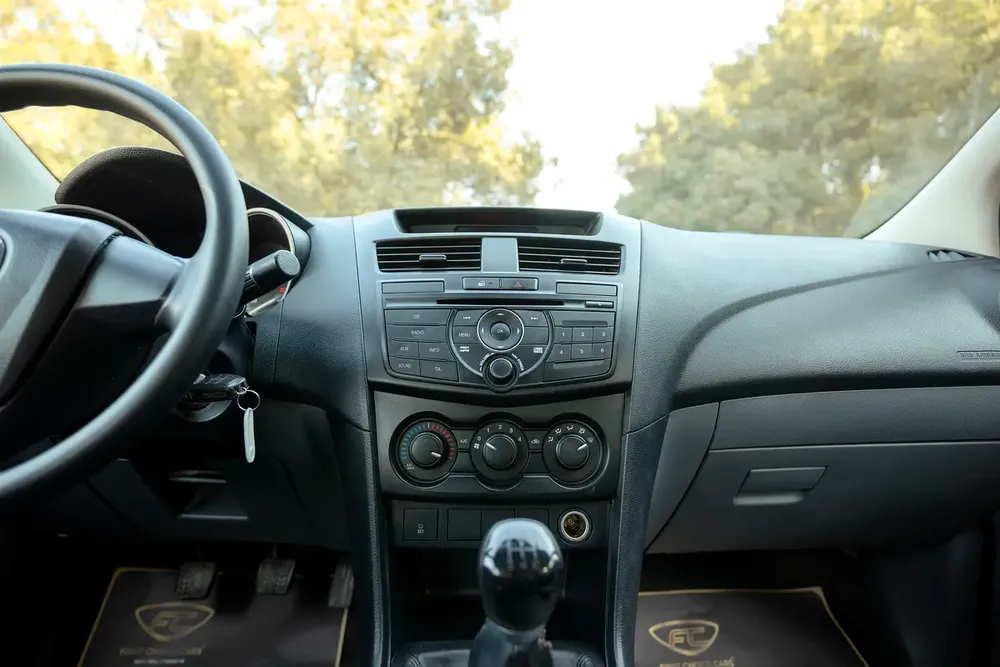 Mazda BT-50 | Double Cabin 4X2 | Manual | GCC Specs | Ref#M99655 - Image 16
