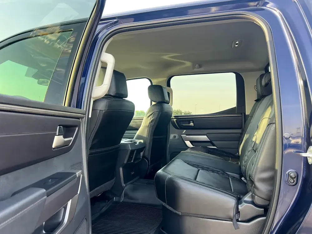 2024 Toyota Tundra Crewmax SR5 - 3.4L V6  - AWD 4x4 - Rear Camera - Leather Seat - Low Mileage - Image 16