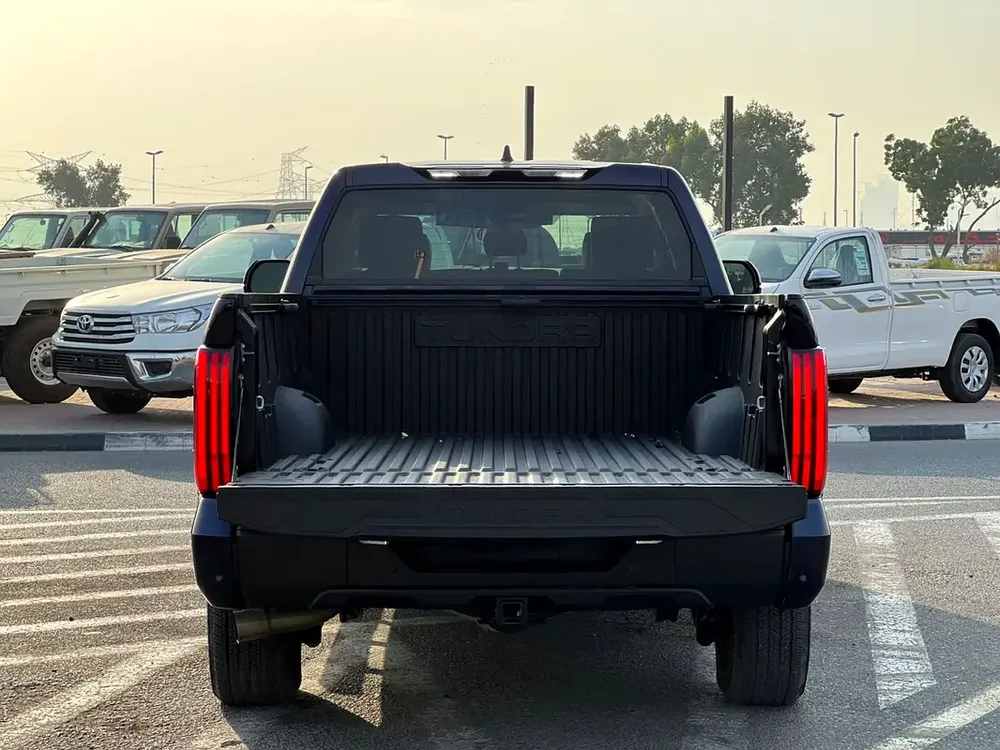 2024 Toyota Tundra Crewmax SR5 - 3.4L V6  - AWD 4x4 - Rear Camera - Leather Seat - Low Mileage - Image 7