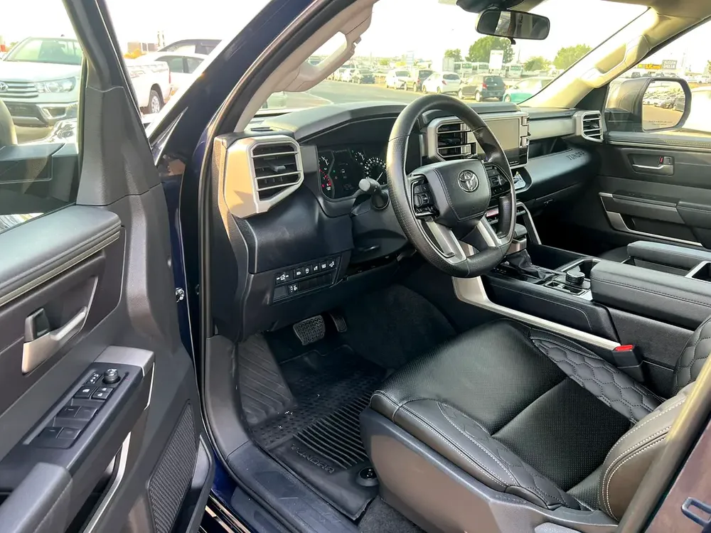 2024 Toyota Tundra Crewmax SR5 - 3.4L V6  - AWD 4x4 - Rear Camera - Leather Seat - Low Mileage - Image 9