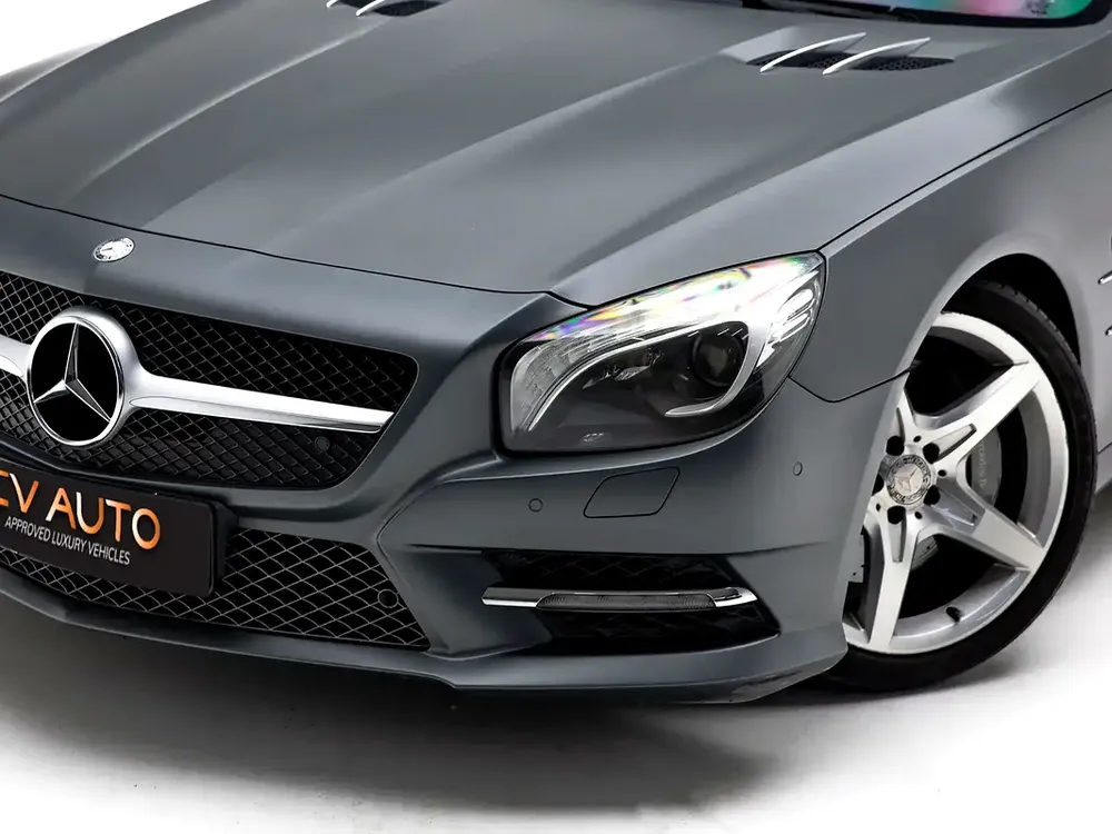 2013 | Mercedes Benz | SL350 | GCC Spec - Image 19