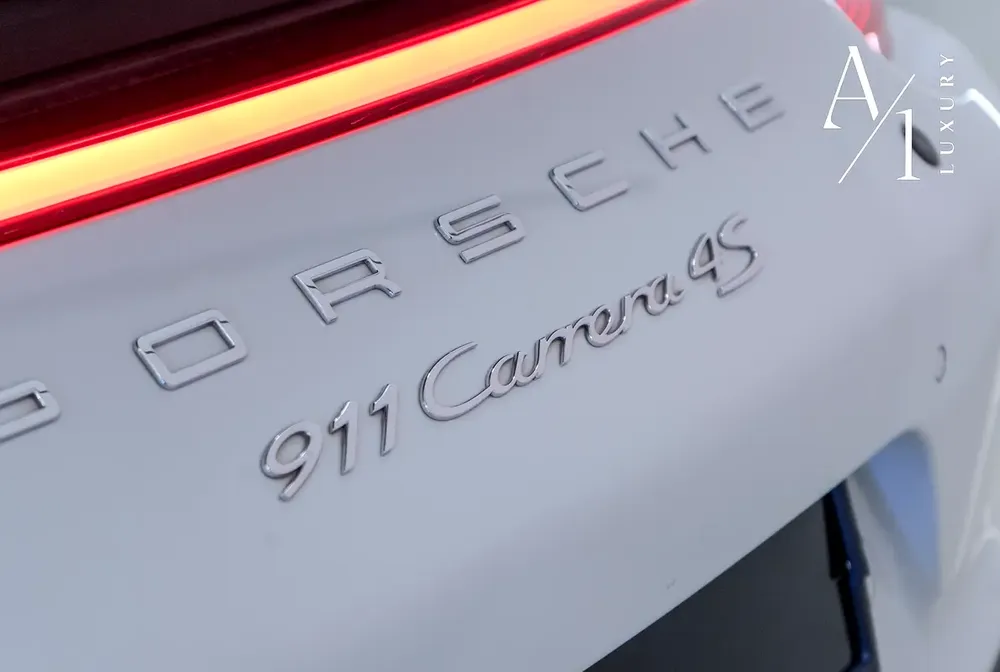 2017 Porsche 911 Carrera 4s Fully Loaded, Full Service History, Excellent Condition GCC Spec - Image 5