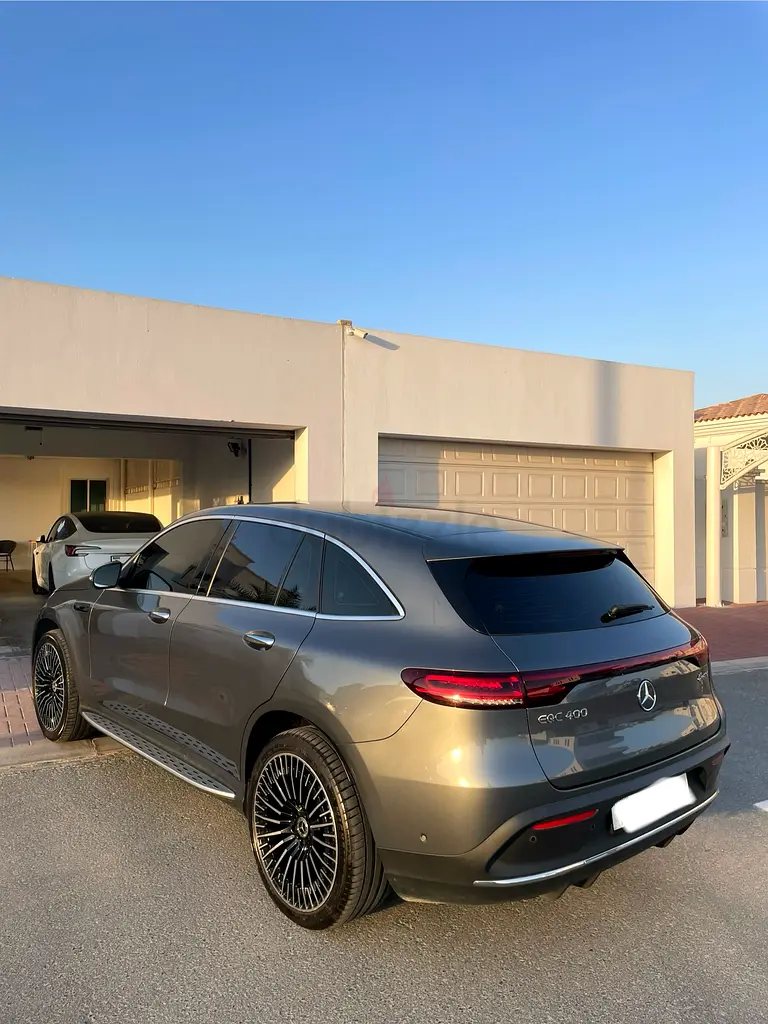 Mercedes-Benz EQC 400 4Matic 2022 - GCC Specs - Image 5
