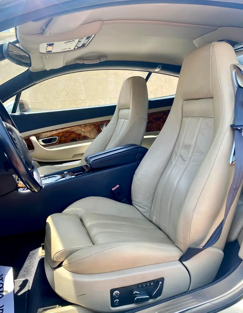 2004 Bentley Continental GT  W12 || FULL SERVICE HISTORY || 6.0L  12 cylinder || pristine condition - Image 15