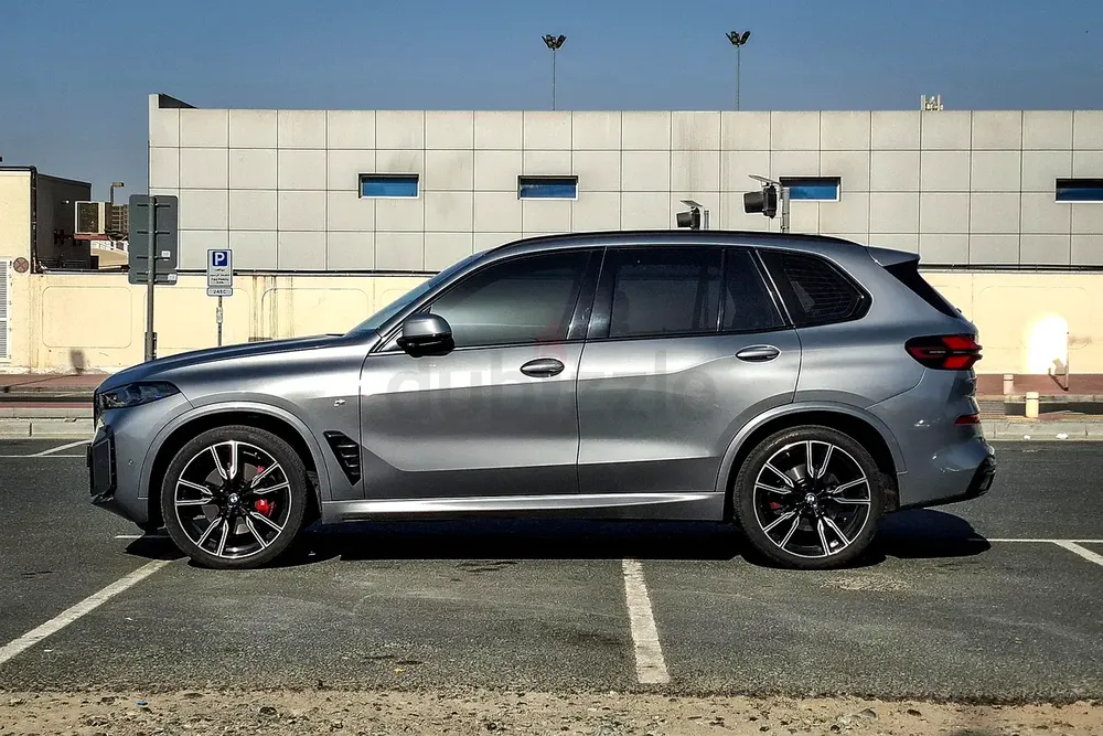 AED 5166/month | 2025 BMW X5 Xdrive 40i | GCC Specs | Ref#426790 - Image 5