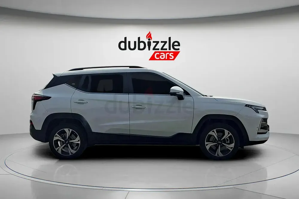 AED 722/month | 2023 JAC JS4 Intelligent | GCC Specs | Ref#377055 - Image 4