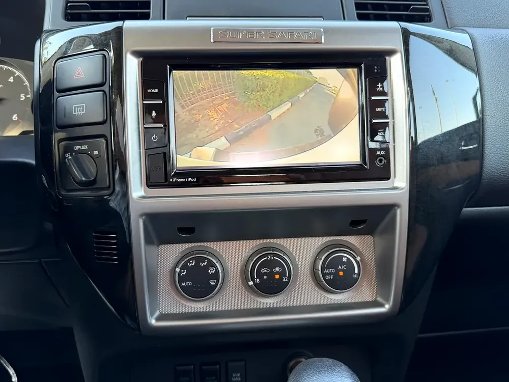 Nissan Patrol Safari Super Safari 2021 GCC Specs - Image 17