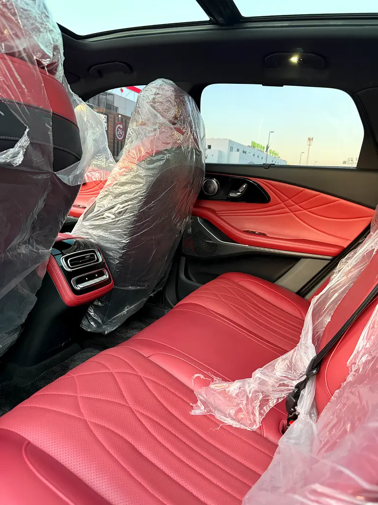 Exeed RX 2025 Luxury GCC - Brand New - Image 14