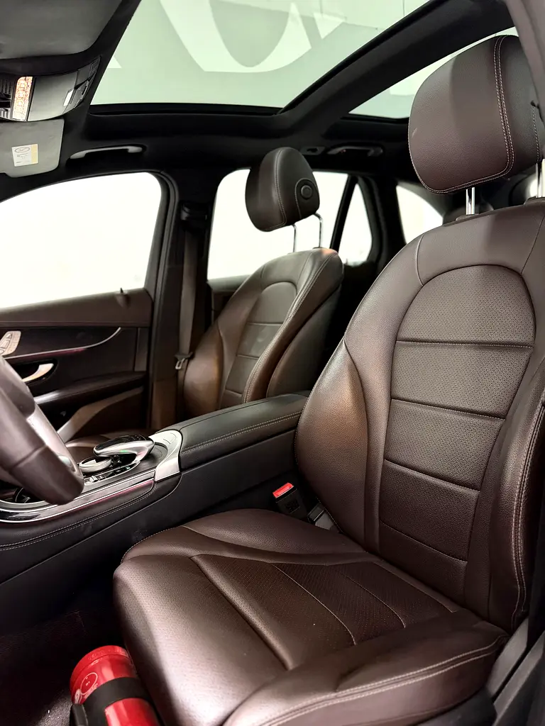 2019 Mercedes-Benz GLC 250 4MATIC | GCC Specs | Pristine Condition - Image 10
