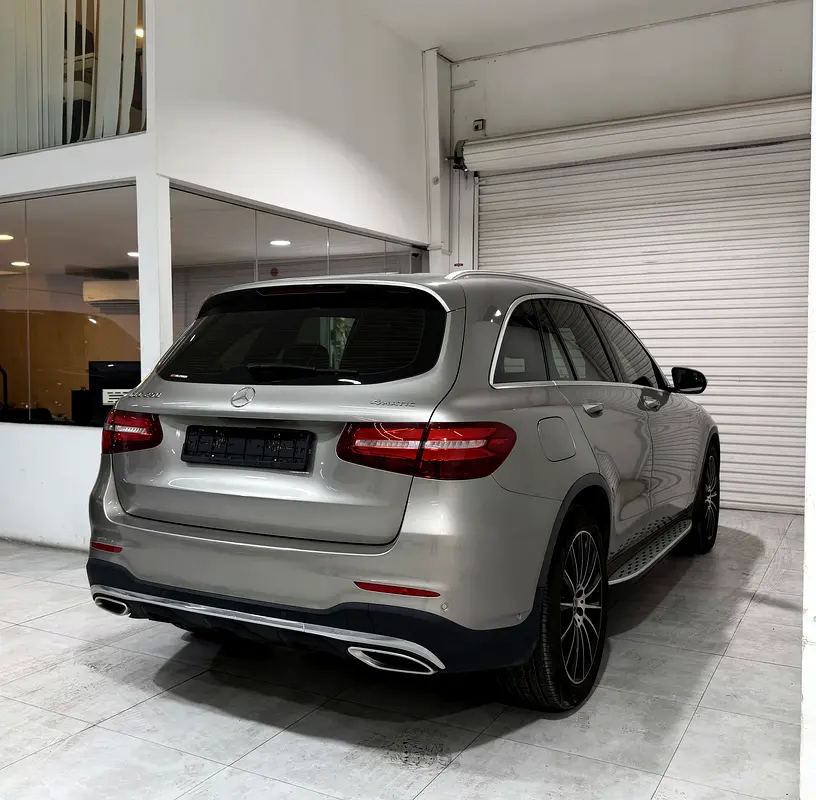 2019 Mercedes-Benz GLC 250 4MATIC | GCC Specs | Pristine Condition - Image 5