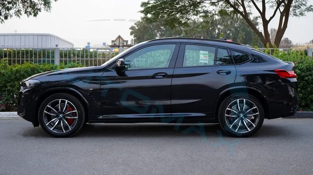 ( Eid al-Adha Offer  / Only For Export ) 2025 BMW X4 xDrive 30i M 2.0T GCC BRAND NEW - Image 20
