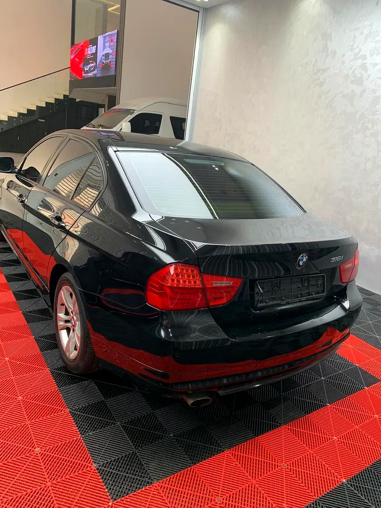 BMW 3-Series 316i Exclusive 2012 GCC Specs - Image 6