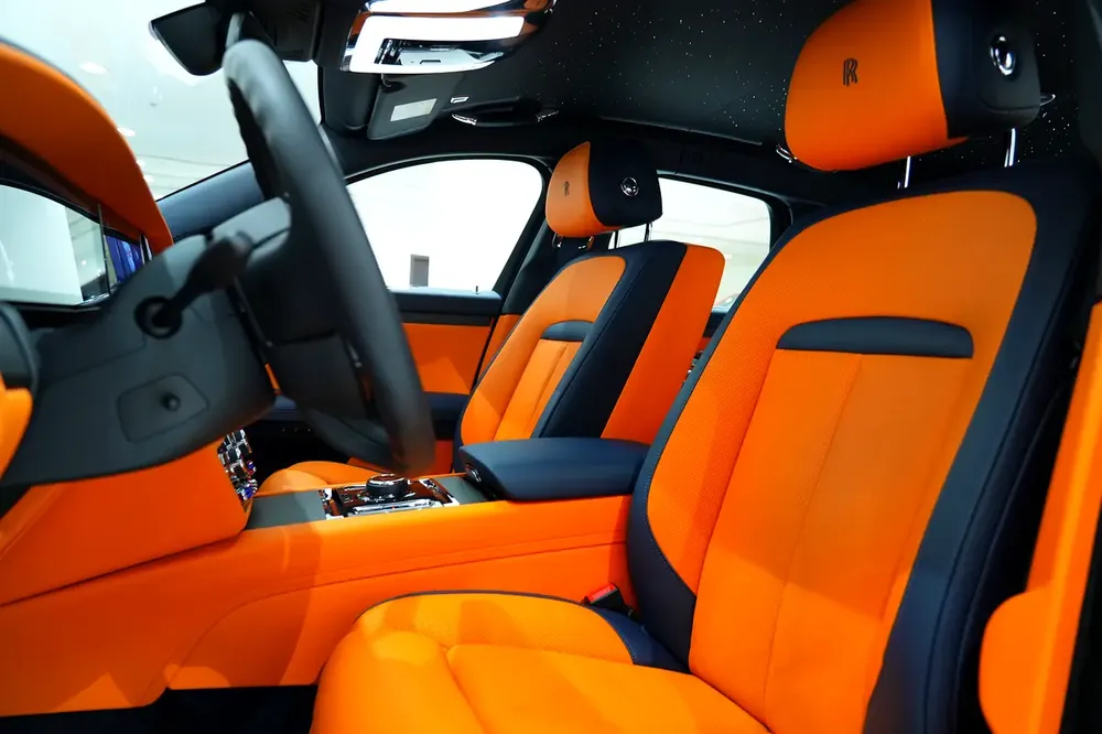2022 Rolls-Royce Ghost | V12 | Fully Loaded Bespoke Luxury | GCC Specs | AED 1,100000 - Image 19