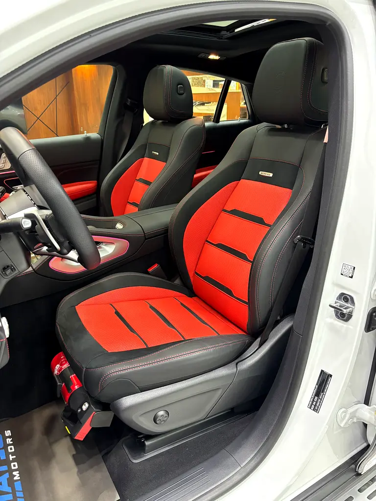 GLE 53 AMG 4MATIC PLUS - Image 13