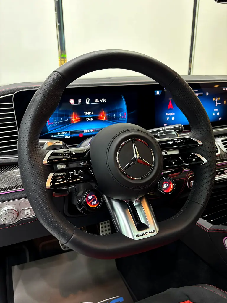 GLE 53 AMG 4MATIC PLUS - Image 15