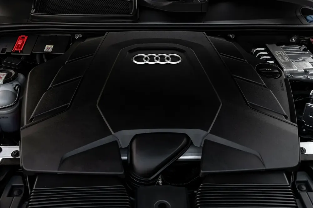 4,407 P.M |  Q8 S-Line | 0% Downpayment | Audi Warranty! - Image 14
