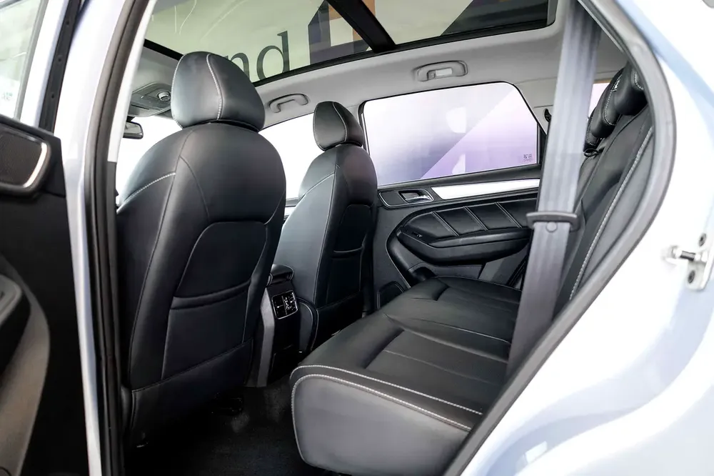 AED 800 Monthly l MG RX5 Luxury 2.0L l Zero Down Payment l 1 year Warranty l Free Registration - Image 17