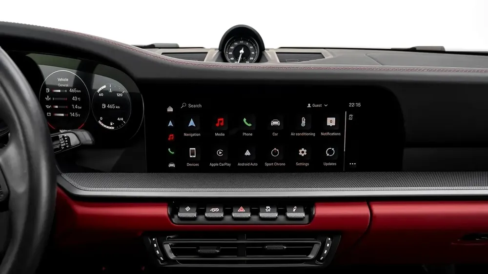 Porsche 911 Carrera - 2023 - GCC - Under Warranty - Image 10