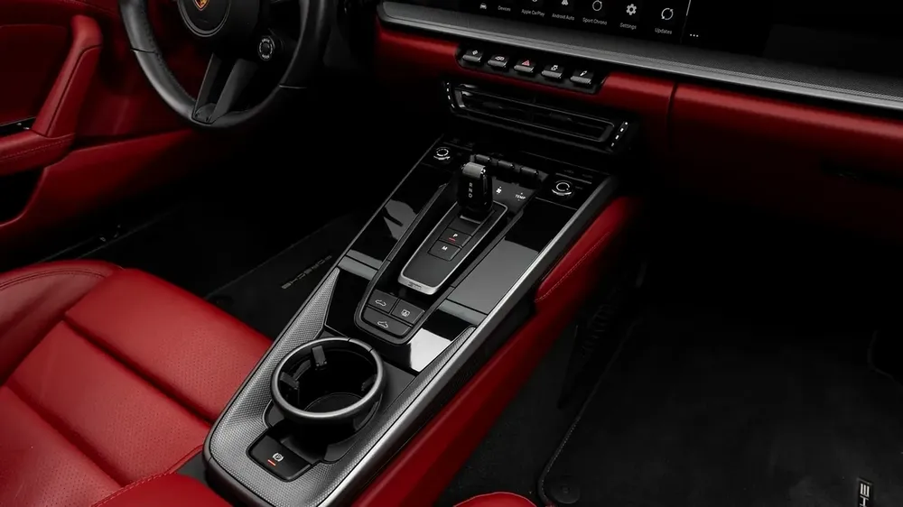 Porsche 911 Carrera - 2023 - GCC - Under Warranty - Image 11
