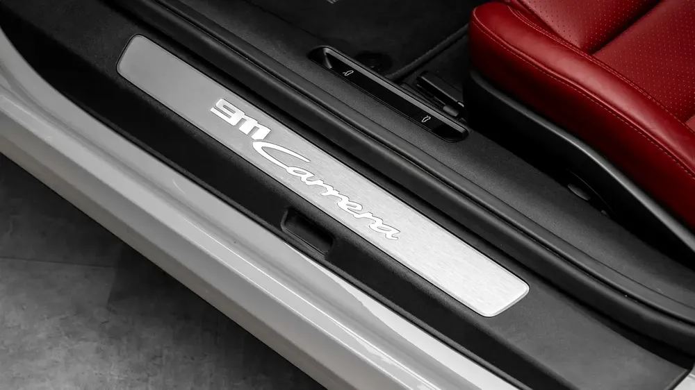 Porsche 911 Carrera - 2023 - GCC - Under Warranty - Image 7