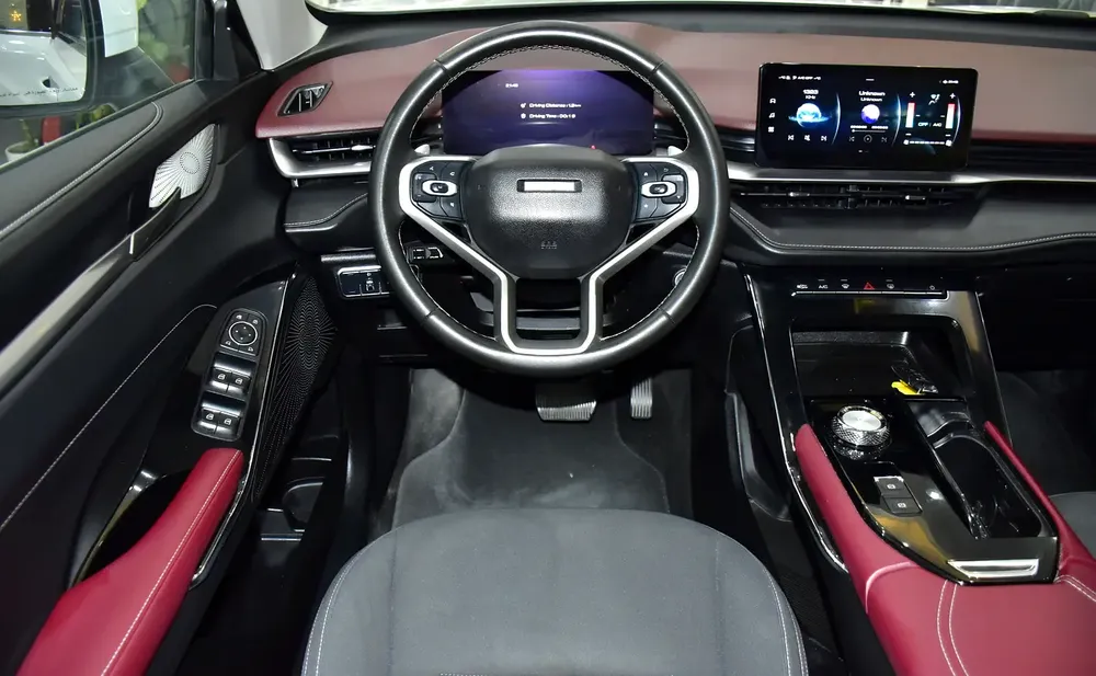 AED 729 EMi for 5Yrs | Haval H6 2.0 GDiT ( 2023 Model ) in White Color GCC Specs - Image 12