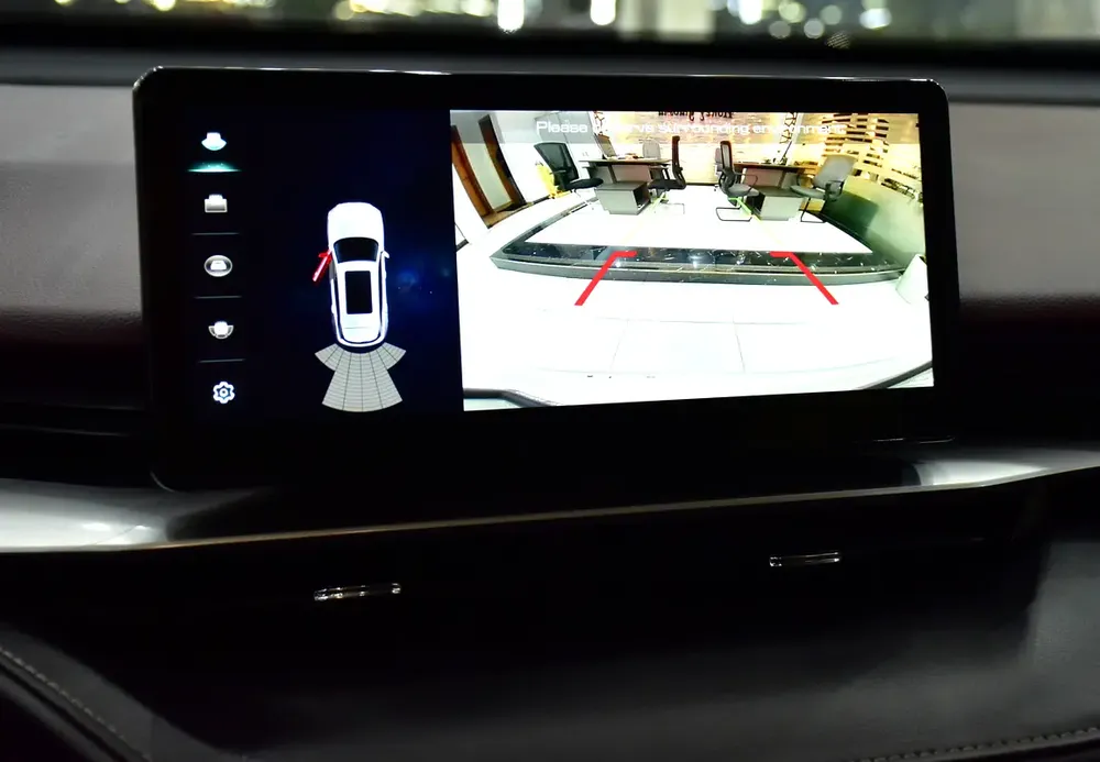 AED 729 EMi for 5Yrs | Haval H6 2.0 GDiT ( 2023 Model ) in White Color GCC Specs - Image 14