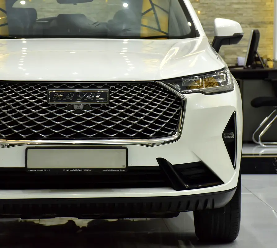 AED 729 EMi for 5Yrs | Haval H6 2.0 GDiT ( 2023 Model ) in White Color GCC Specs - Image 4