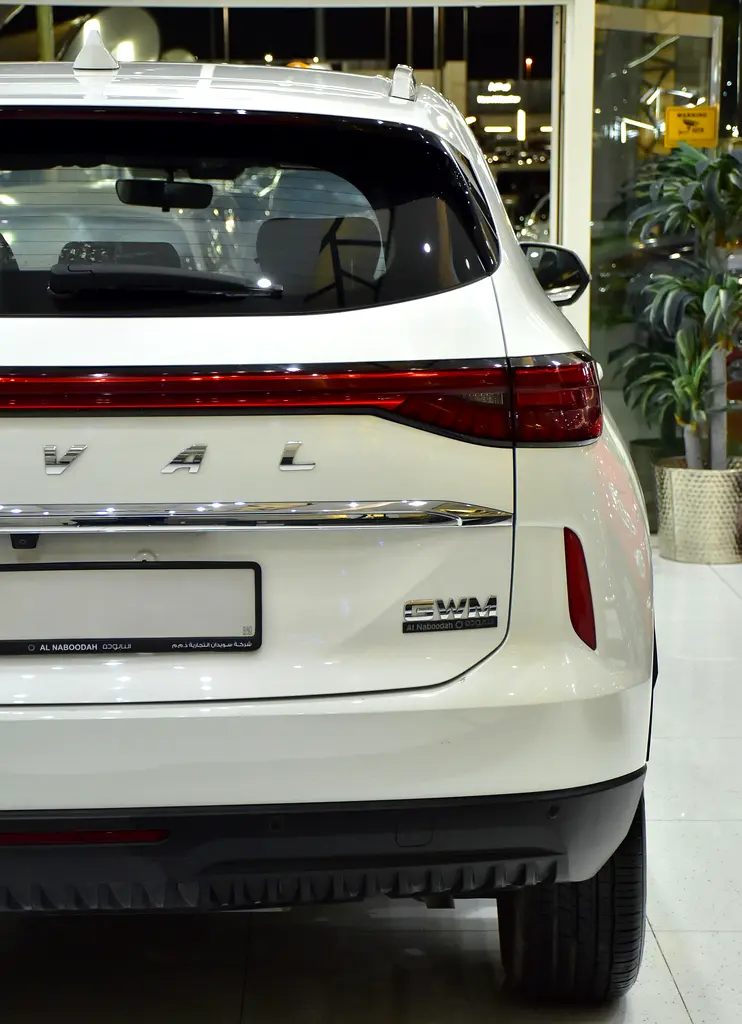 AED 729 EMi for 5Yrs | Haval H6 2.0 GDiT ( 2023 Model ) in White Color GCC Specs - Image 9