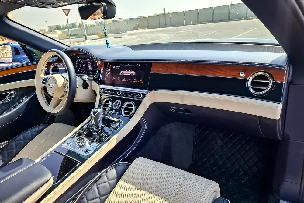 AED 15012/month | 2022 Bentley Continental  | GCC Specs | Ref#376703 - Image 9