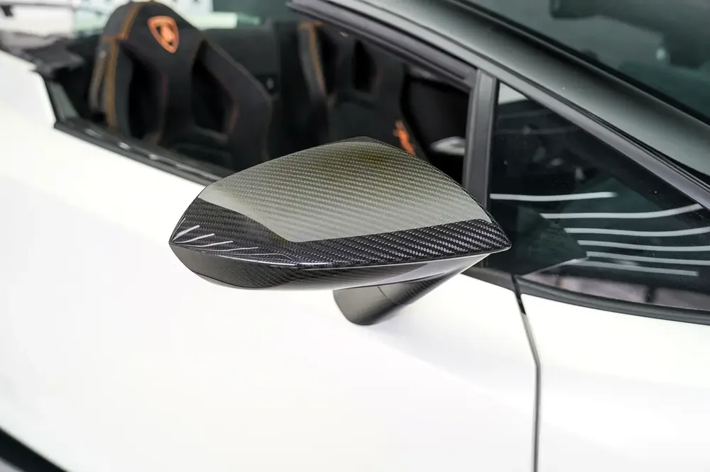 GALLARDO PERFORMANTE SPYDER | INTERIOR AND EXTERIOR CARBON | WARRANTY AVAILANLE - Image 14