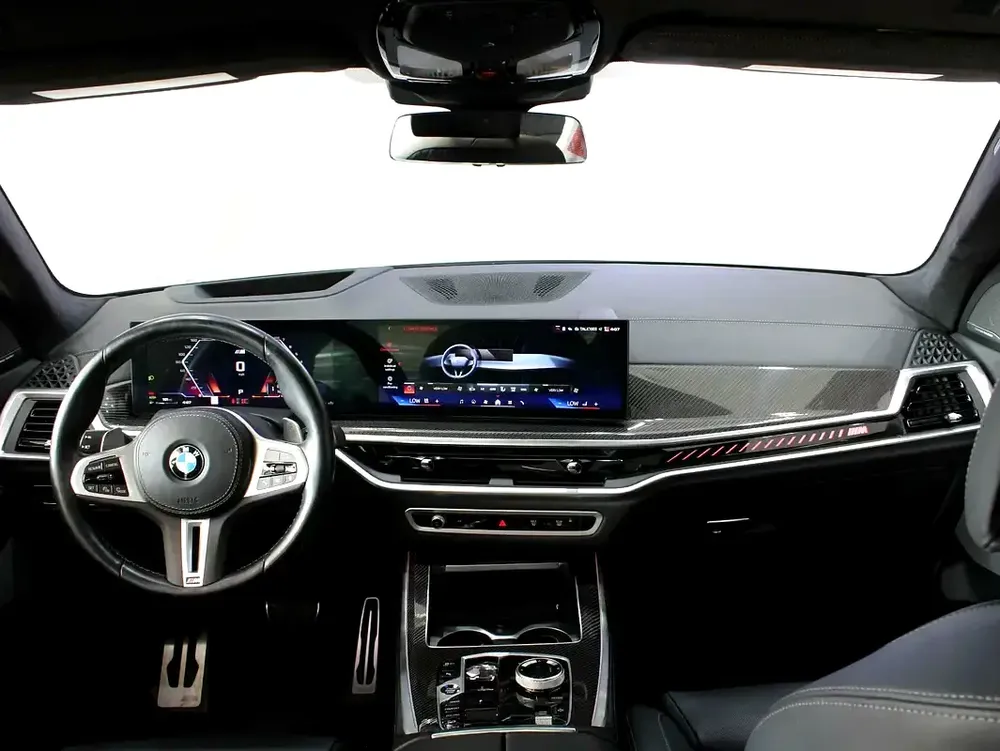 2024 - BMW X7 M60i - V8 | 7 seater with warranty - Image 15