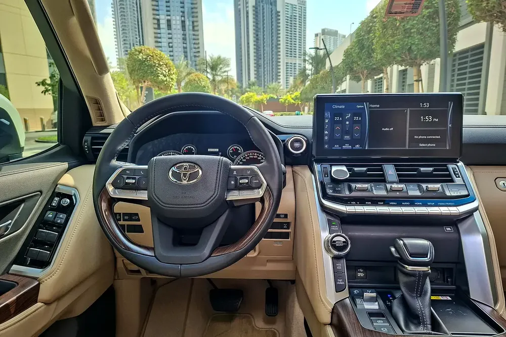 AED 4103/month | 2023 Toyota Land Cruiser GXR 3.5L | GCC Specs | Ref#416406 - Image 10