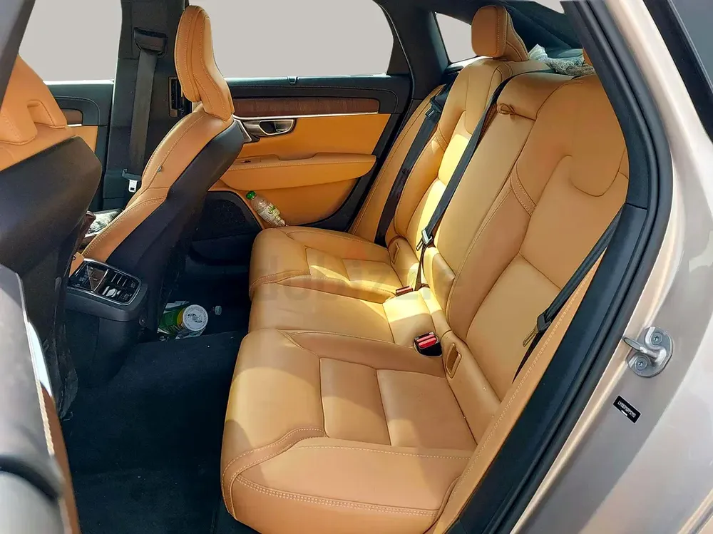 AED 1657/month | 2023 Volvo S90 Ultimate Bright | GCC Specs | Ref#462973 - Image 12