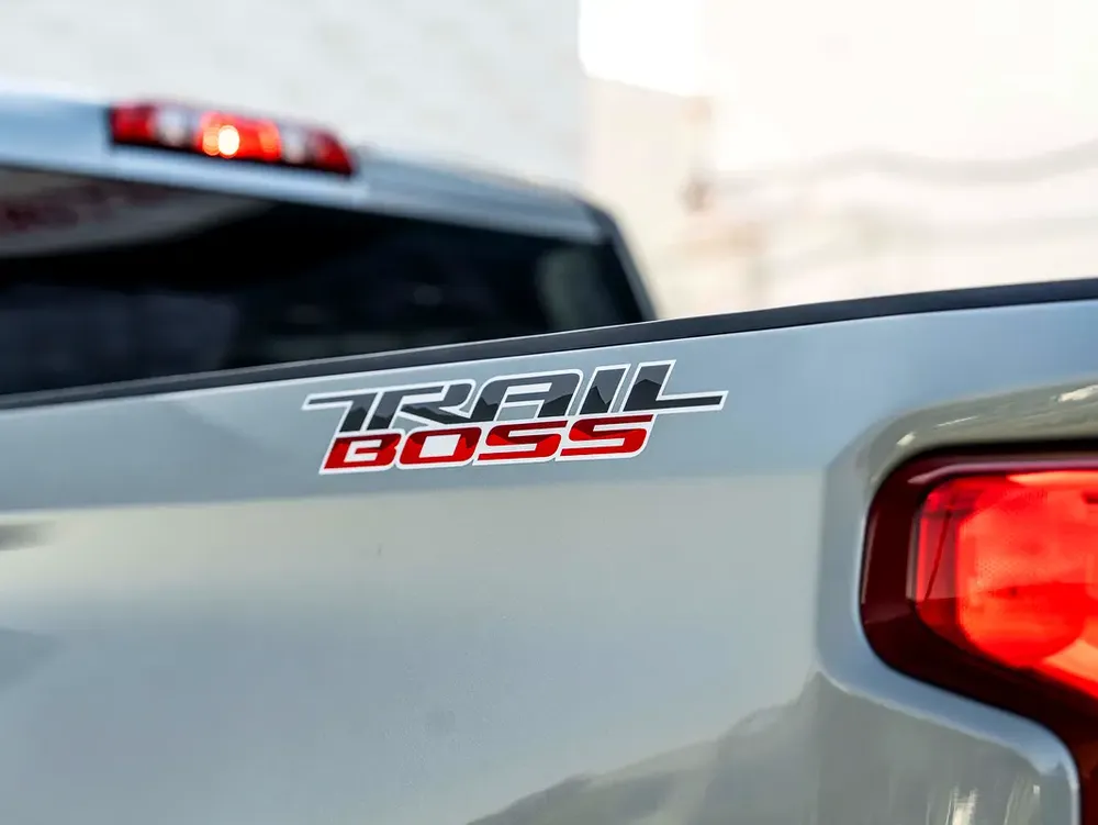0% DOWN PAYMENT! | JUNE EDITION | 1500 LT TRAIL BOSS Z71 | IMMEDIATE DELIVERY | WARRANTY - Image 9