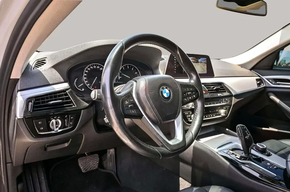 AED 1216/month | 2020 BMW 5-Series 520i | GCC Specs | Ref#458628 - Image 11