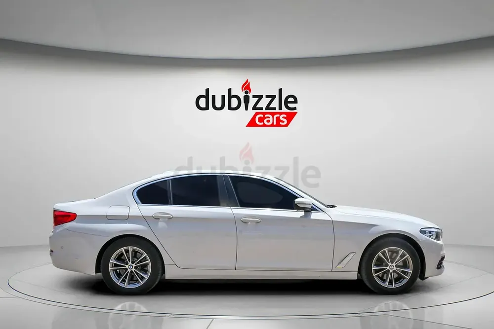AED 1216/month | 2020 BMW 5-Series 520i | GCC Specs | Ref#458628 - Image 4