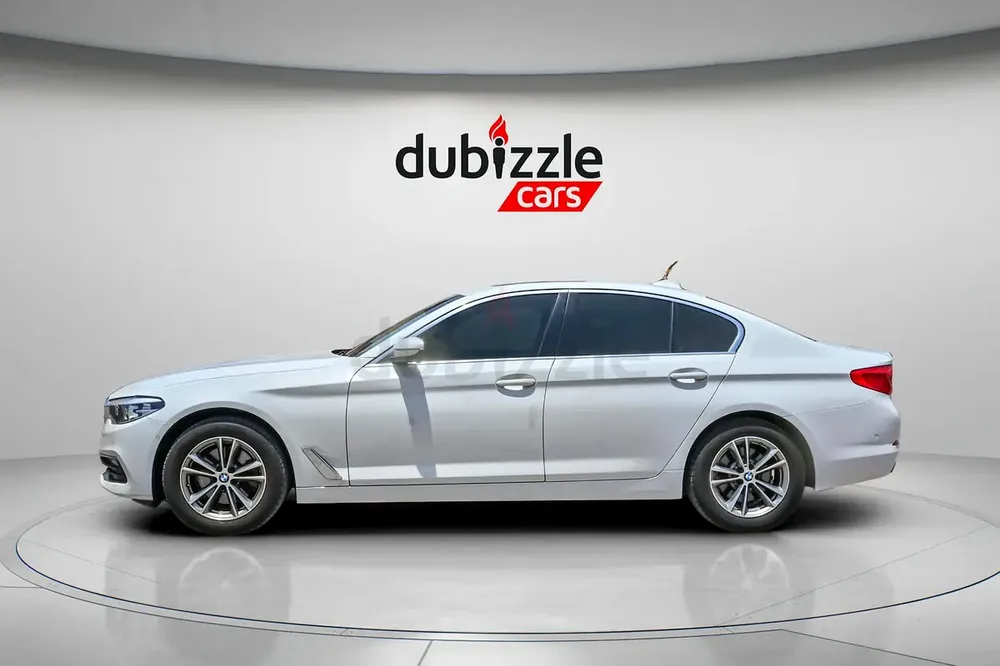 AED 1216/month | 2020 BMW 5-Series 520i | GCC Specs | Ref#458628 - Image 5