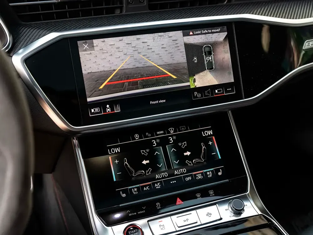RS6 PERFORMANCE 2025 | CARBON EDITION | 0% DOWN | AL NABOODA WARRANTY AND SERVICE PACK - Image 17