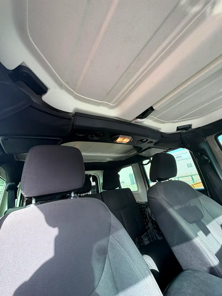 Jeep Wrangler Unlimited Sport 2017 - GCC Specs - Image 9