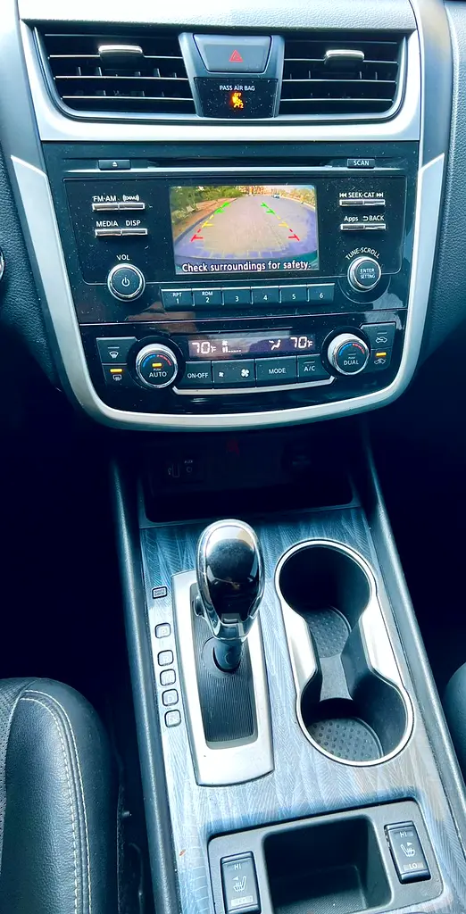 Nissan Altima SL 2018, American Specs - GCC Car - Image 6
