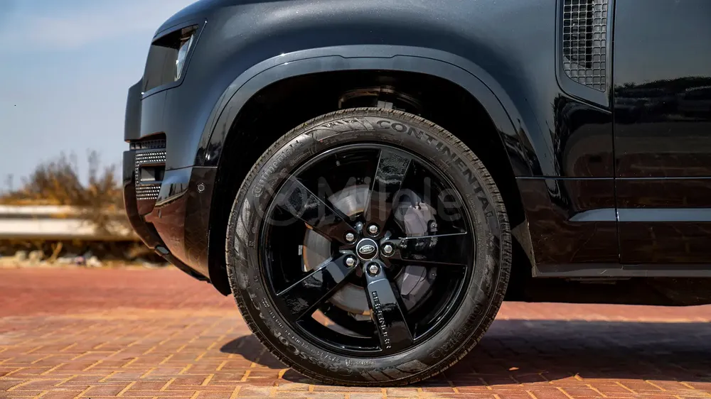 DEFENDER 130 P400 | 2-YEAR WARRANTY + SERVICE AVAILABLE | IN-HOUSE FINANCING | 0% DOWNPAYMENT (BANK) - Image 5