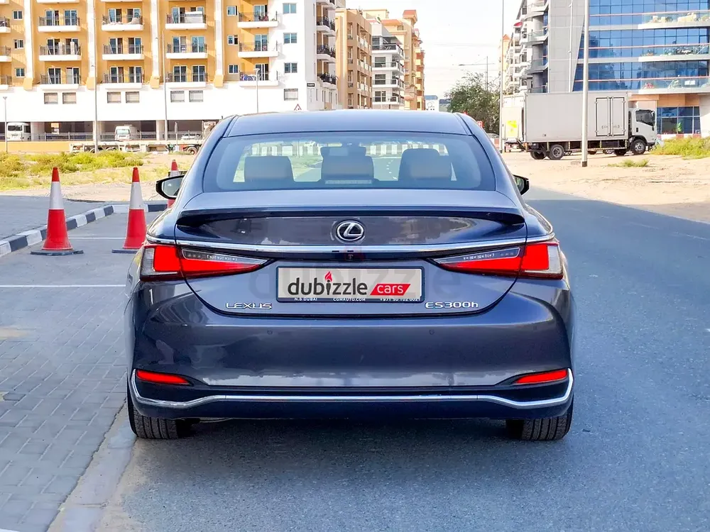 AED 1824/month | 2023 Lexus ES-Series ES 300h | GCC Specs | Ref#450580 - Image 7