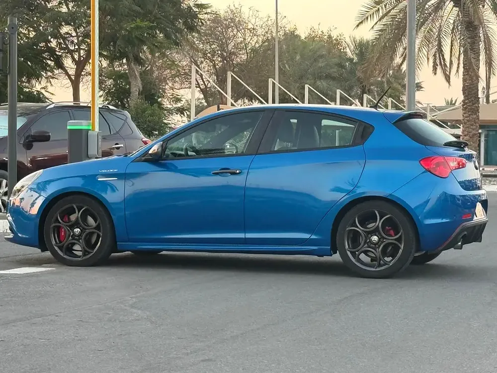 Alfa Romeo Giulietta Veloce 2019 - GCC Specs - Pristine Condition - Image 4