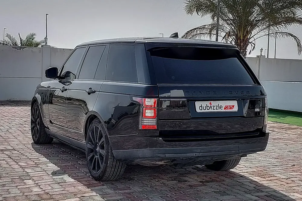 AED 1855/month | 2017 Land Rover Range Rover Vogue Supercharged | GCC Specs | Ref#447052 - Image 8