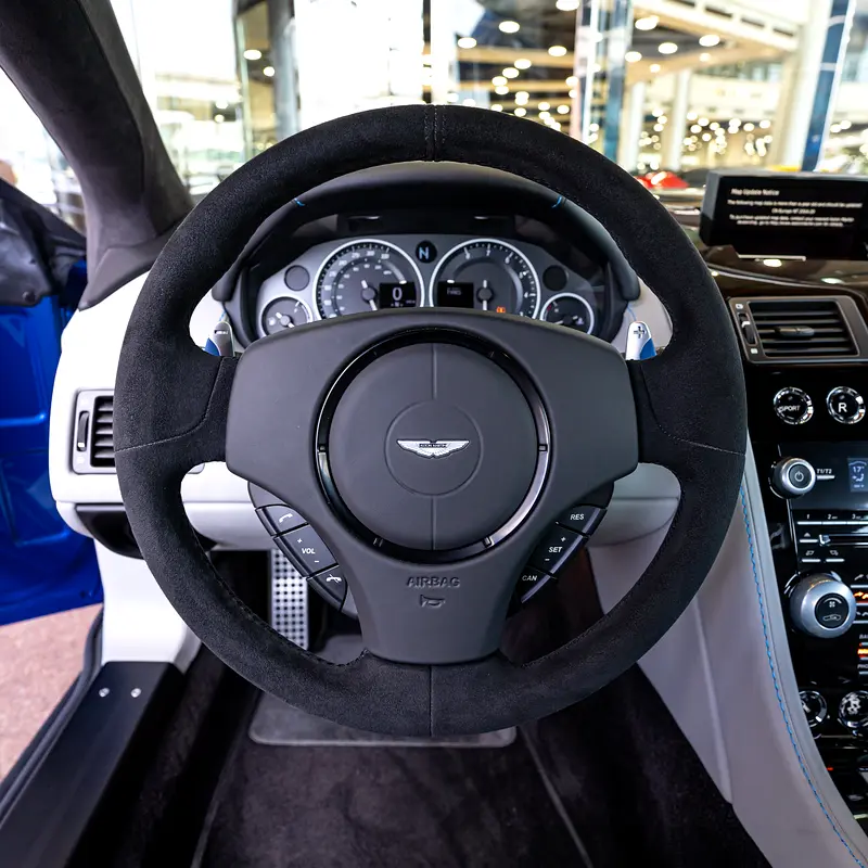 2015 ASTON MARTIN VANTAGE S ( BRAND NEW ) - Image 10