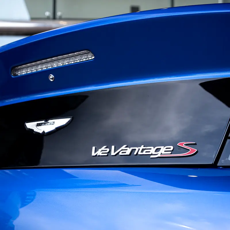 2015 ASTON MARTIN VANTAGE S ( BRAND NEW ) - Image 11