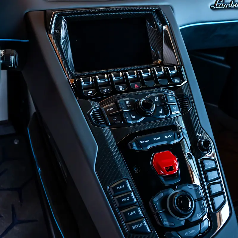 2017 Lamborghini Aventador SV Roadster LP 750-4 Superveloce - Image 10
