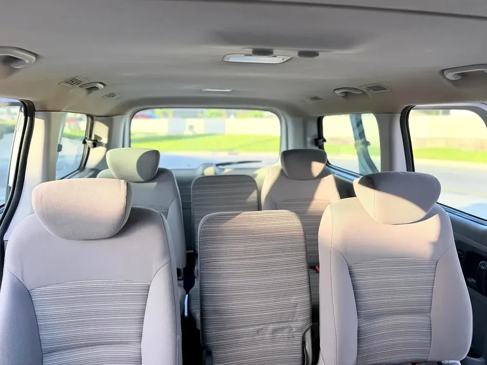 Hyundai H1 2019 model gcc 9 set - Image 7